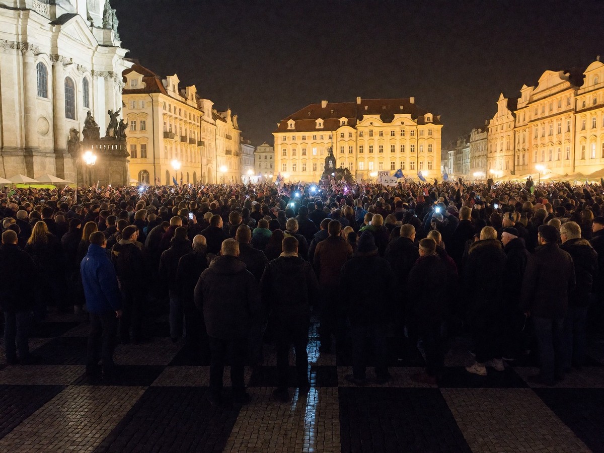 Czech ruling coalition passes bill to cut public media funding