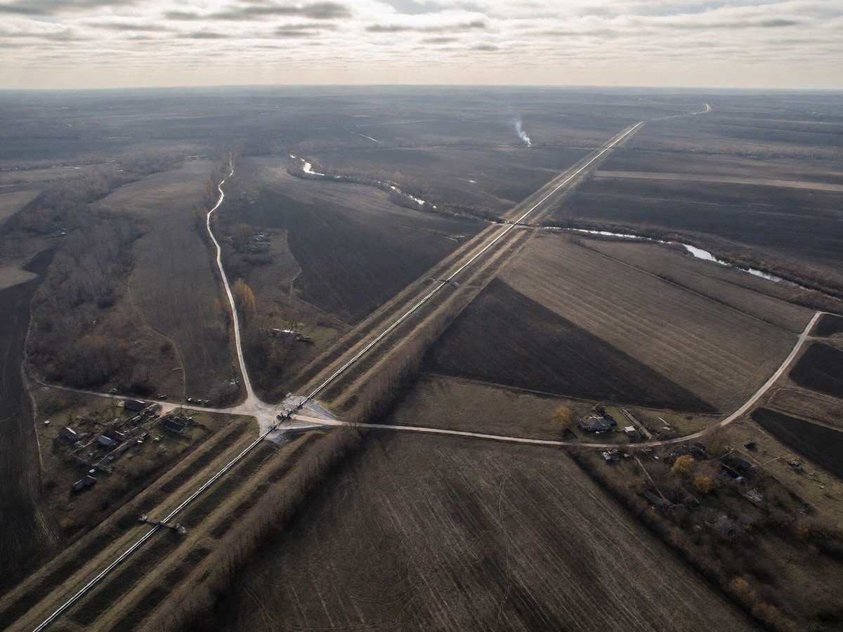 Ukrainian troops capture Russian soldiers using underground gas pipelines