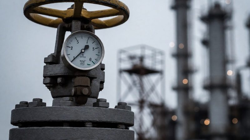 Ukrainian drone strikes cause refinery shutdowns and Rosneft losses
