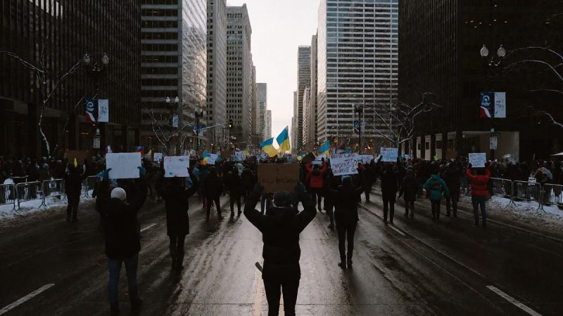 Mark Cary alleges Trump administration sacrifices Ukraine for Russia