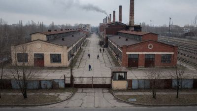 Ukraine ends automatic mobilization exemptions for critical sectors