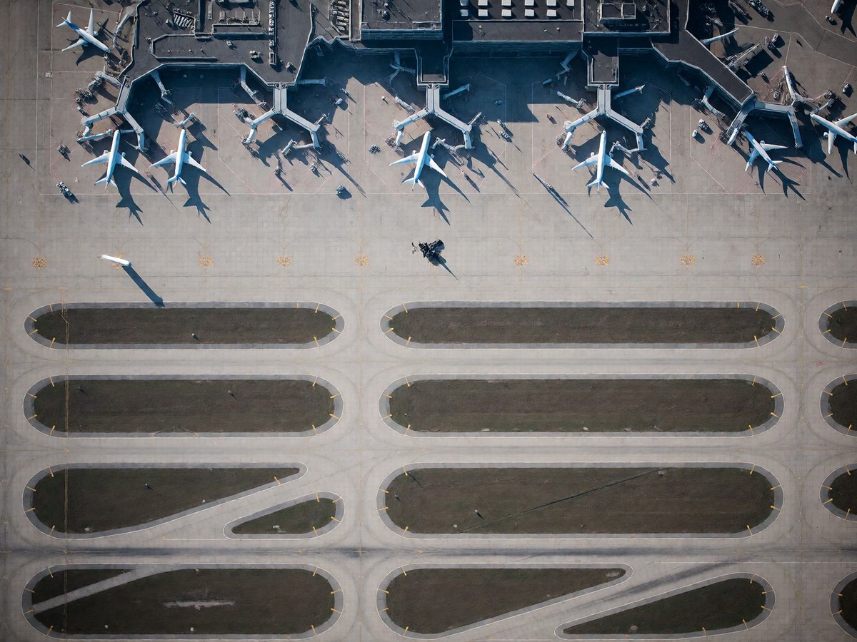 Moscow airports suspend flights following drone raids and explosions